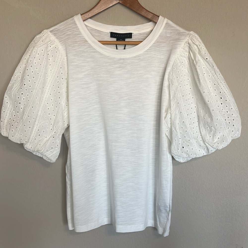Sanctuary White Cloud Control Tee. Size M